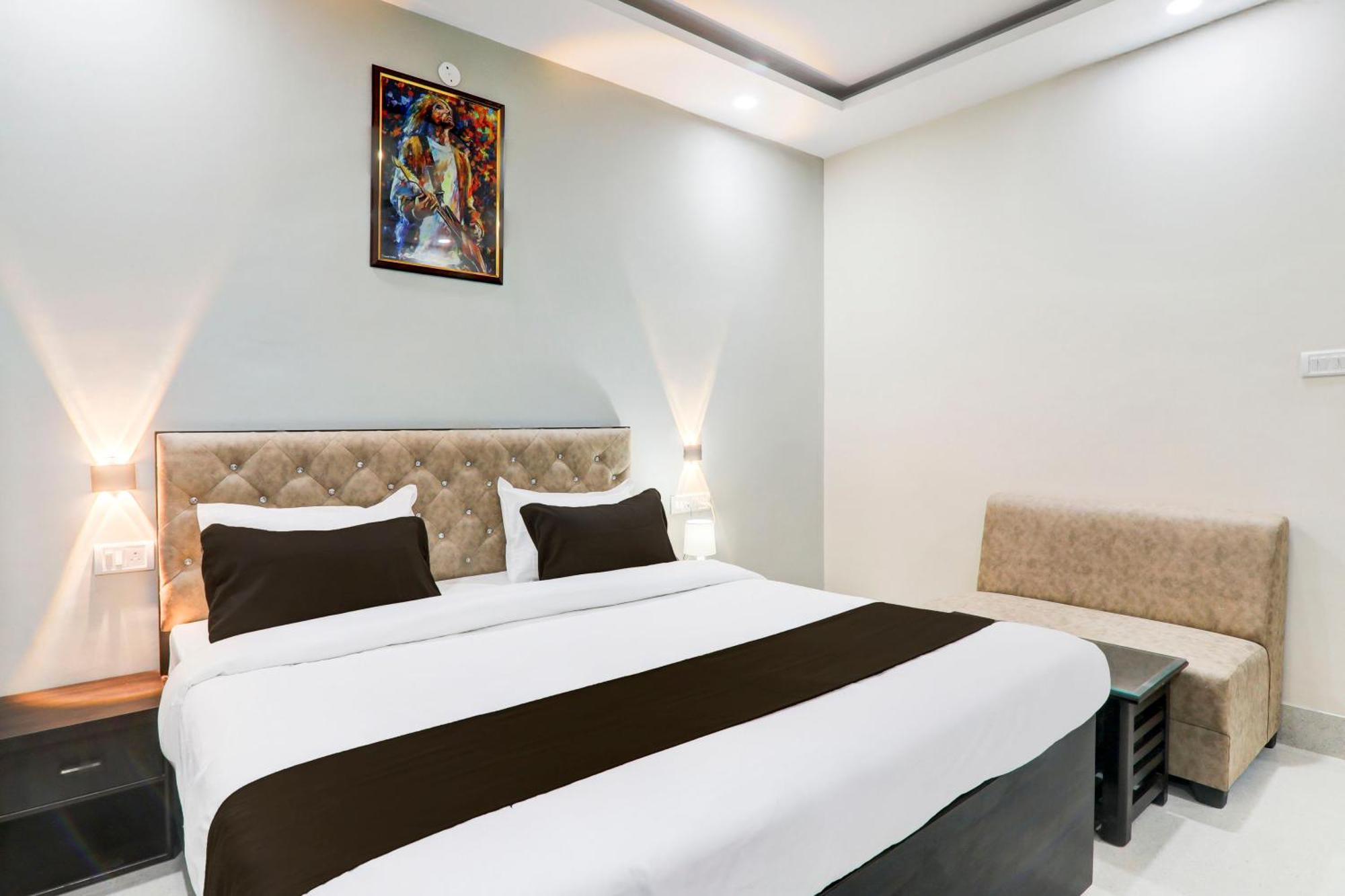 Отель Super Townhouse Gls International Лакхнау Экстерьер фото